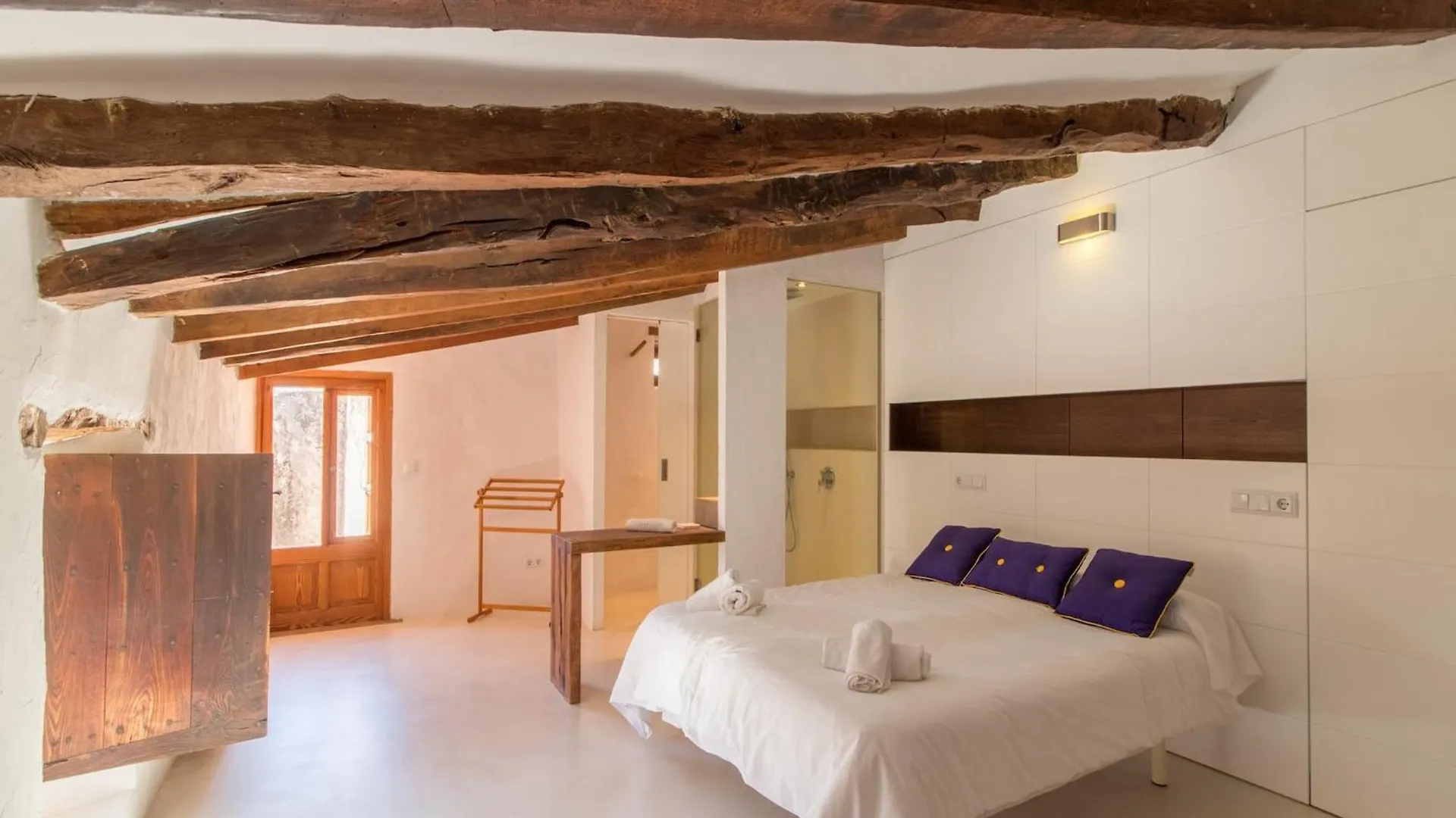 בית נופש בוחר Charming Country House For 8 Adults