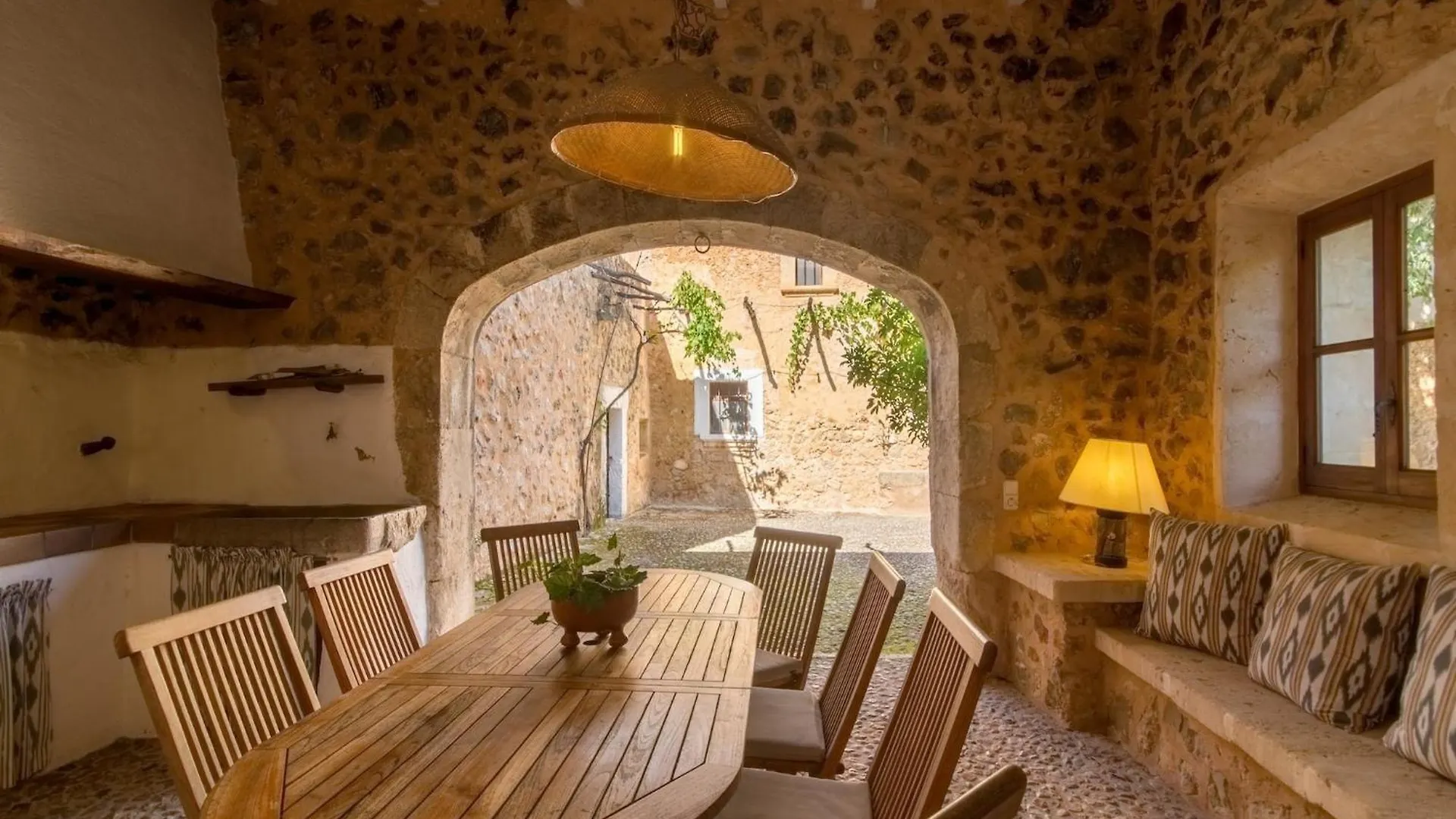 בוחר Charming Country House For 8 Adults ספרד