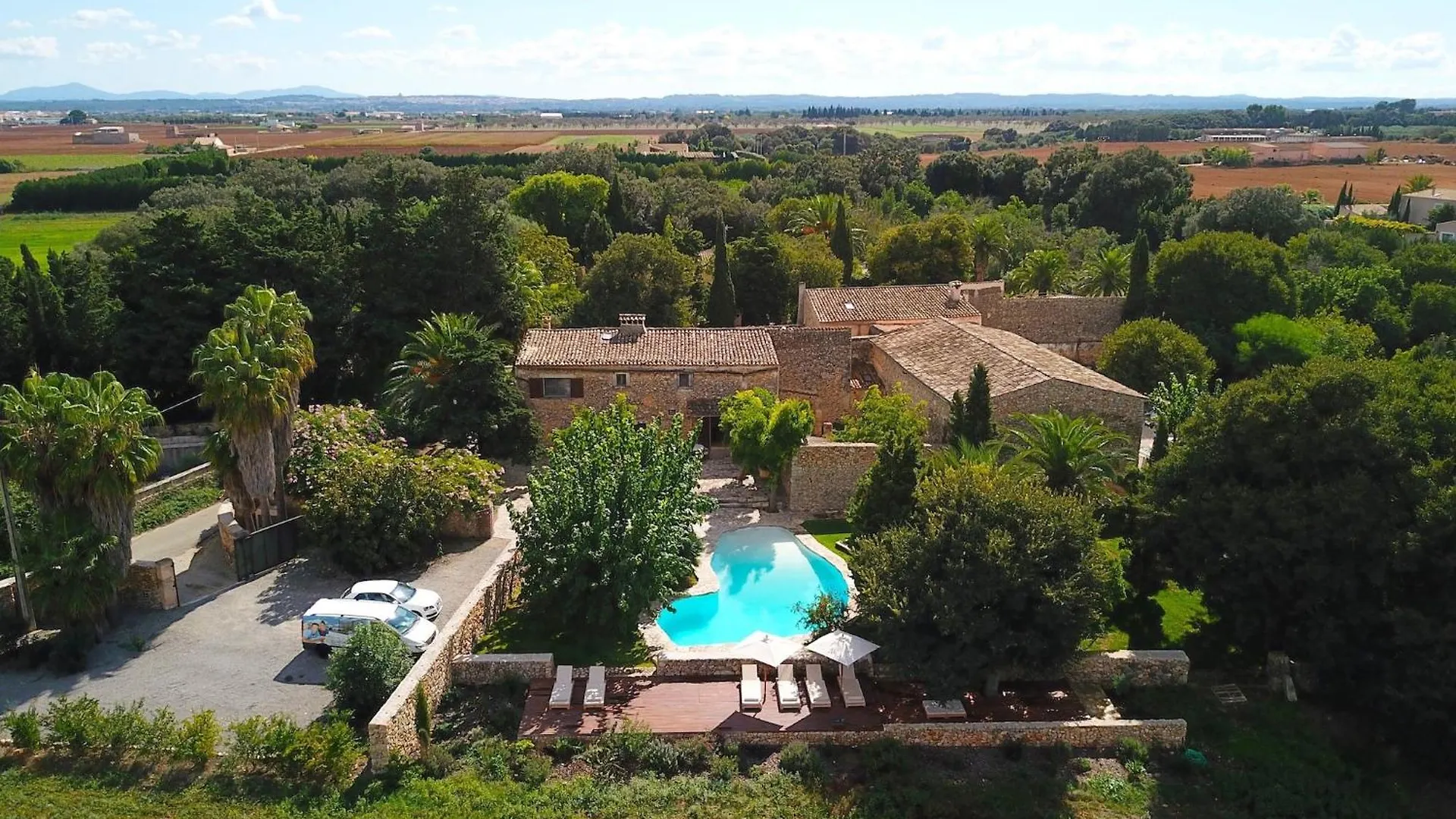 בית נופש בוחר Charming Country House For 8 Adults
