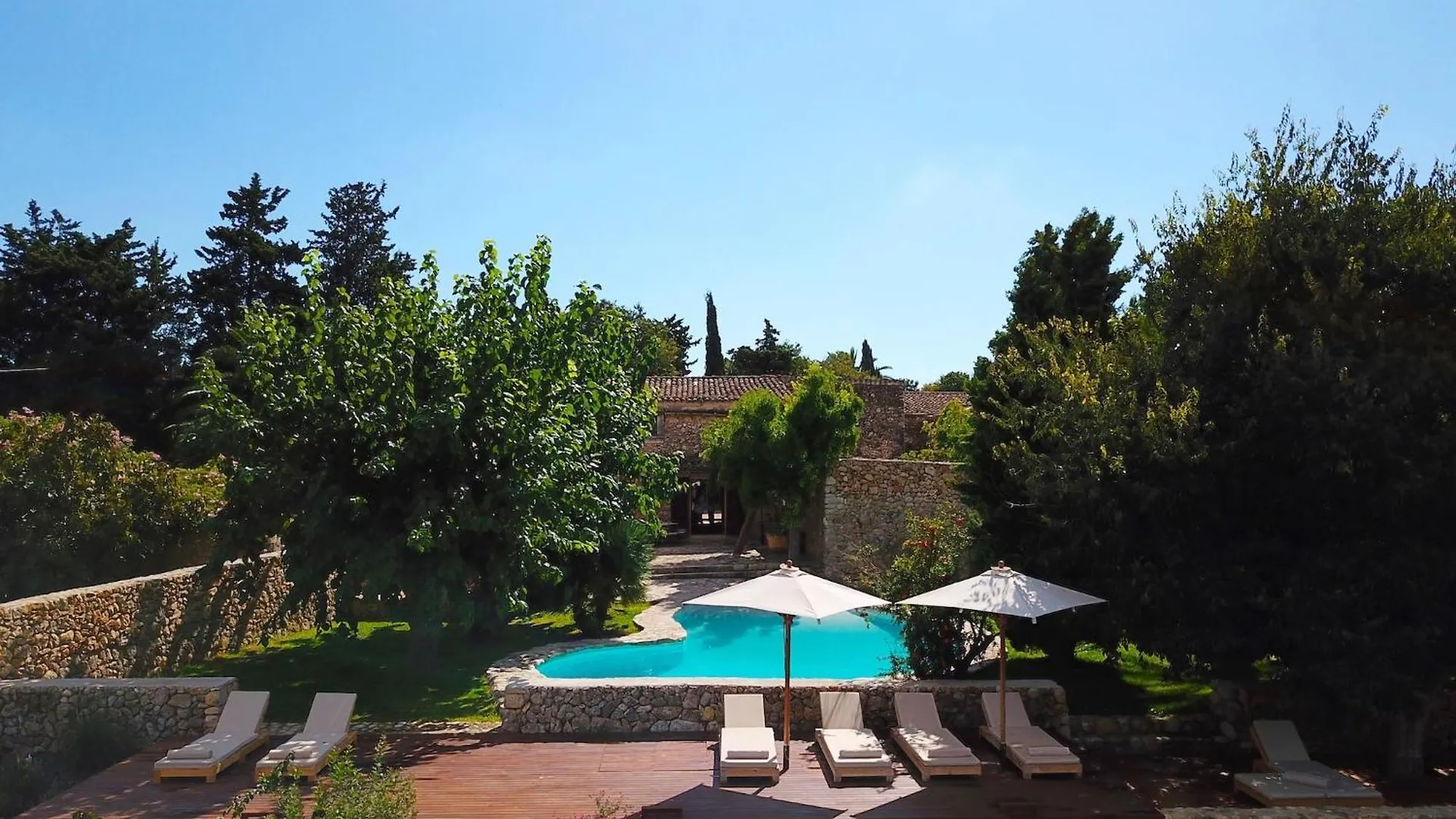 בוחר Charming Country House For 8 Adults בית נופש